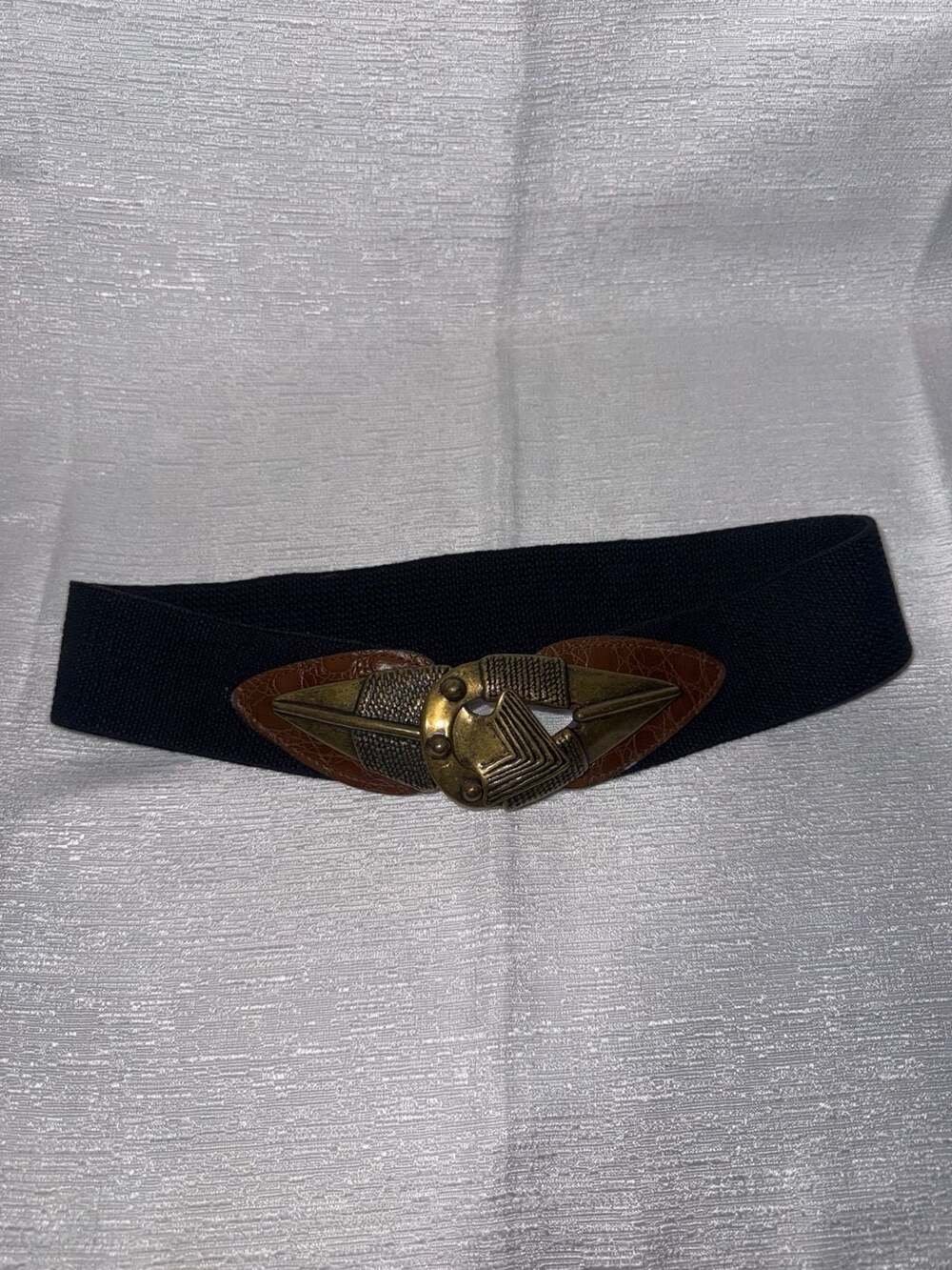 Vintage Omega Stretch Belt with Ornate Brass Arrowhead Buckle 28 inches